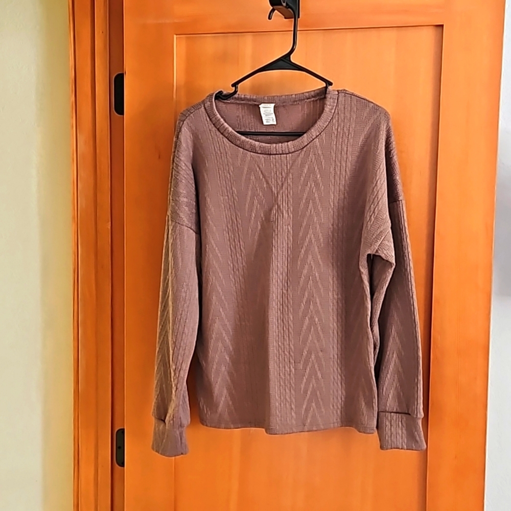 7th Ray Long Sleeve Sweater